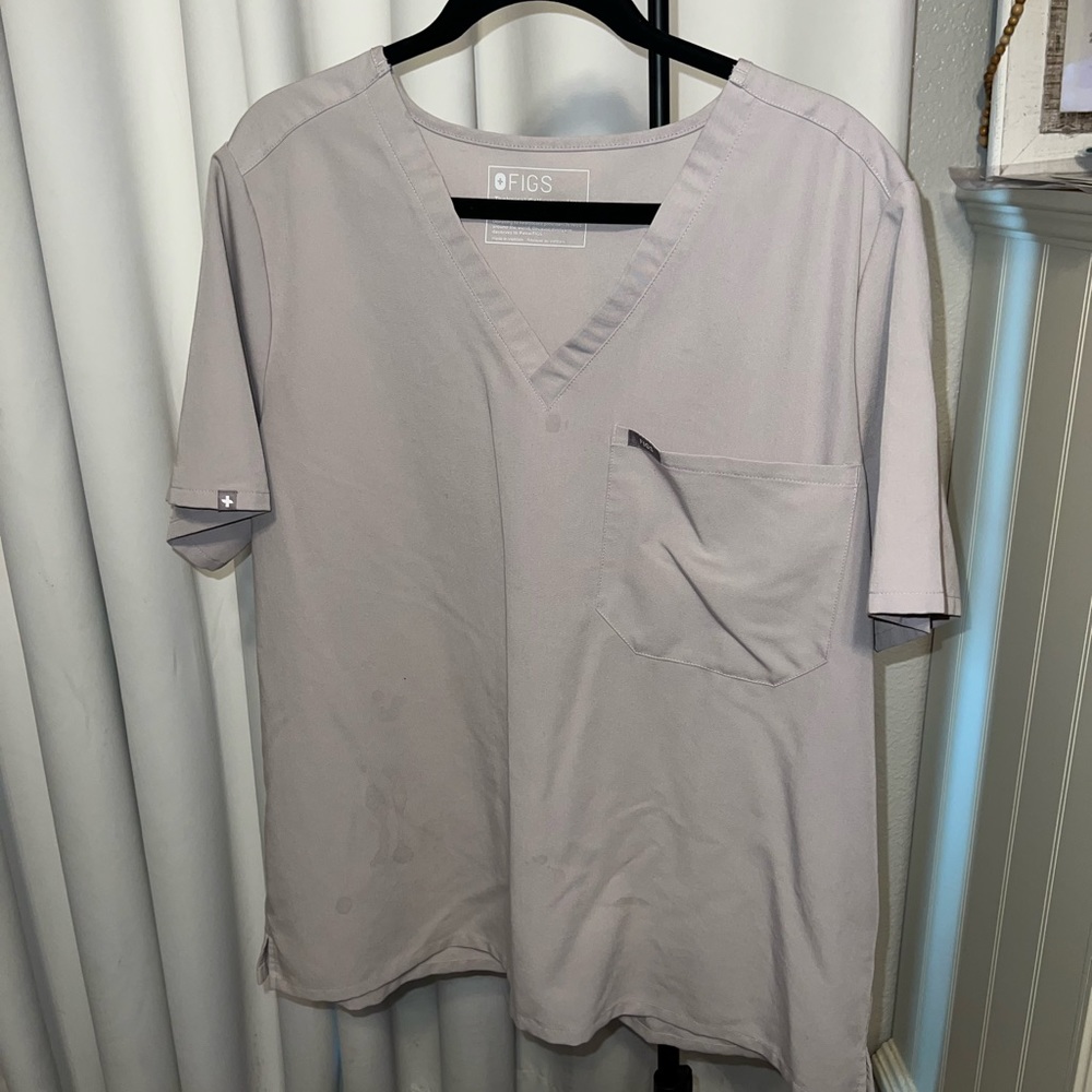 Slate figs scrubs